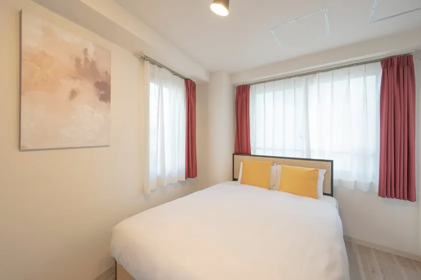 8-minute walk from Hiroo Station / Comfortable with a calm atmosphere / For families and small groups / Cosmo Lead Minami-Azabu e01 - Image 1