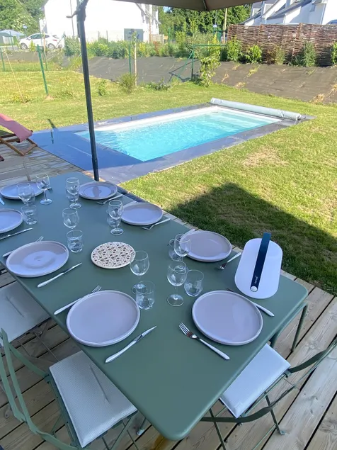 Pérenn House: quiet with heated pool - Image 1