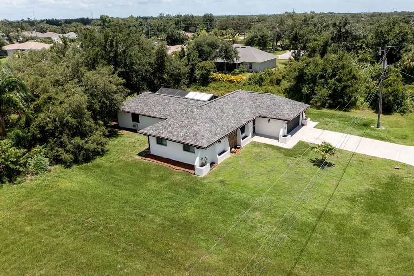 Modern Deep Creek Retreat w/ Heated Spa & 5 Beds - Image 1
