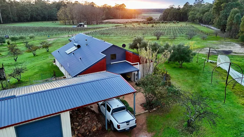 ”Homestead” at Dalton's Paddock - Image 1