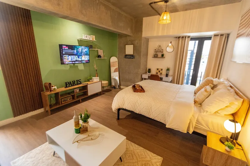 Live the Ideal experience: views, design, comfort - Image 1