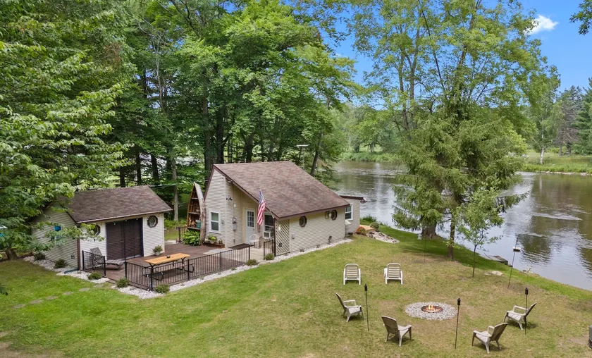 Peace by the River! - Image 1