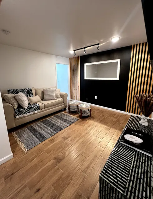 Spacious 2BR 2BA Near NYC | EWR Airport - Image 1