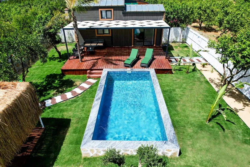 SB GREEN GARDEN - Image 1
