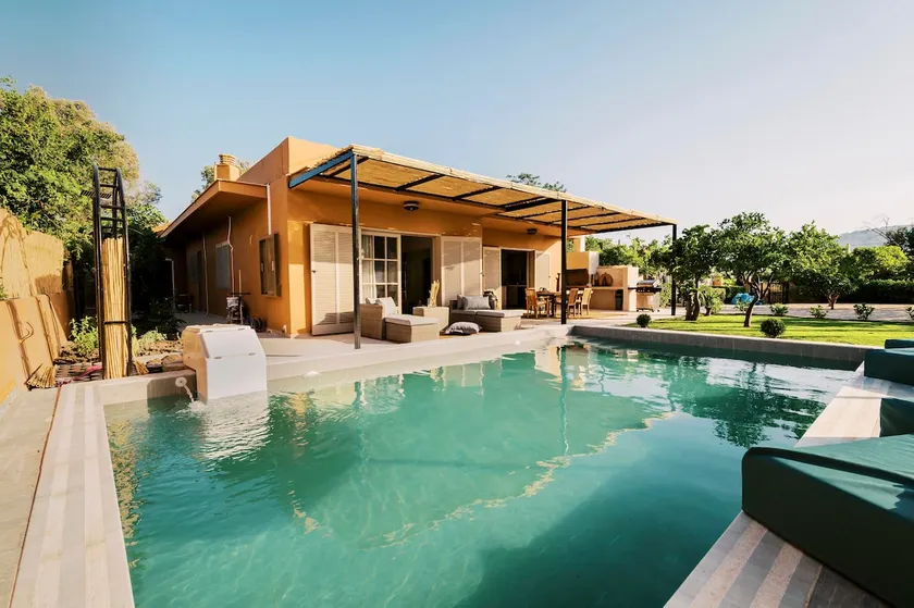 Costa-Aria House - Image 1