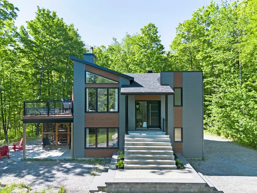 Le Chalet de la Traverse *Spa* near the Lake - Image 1