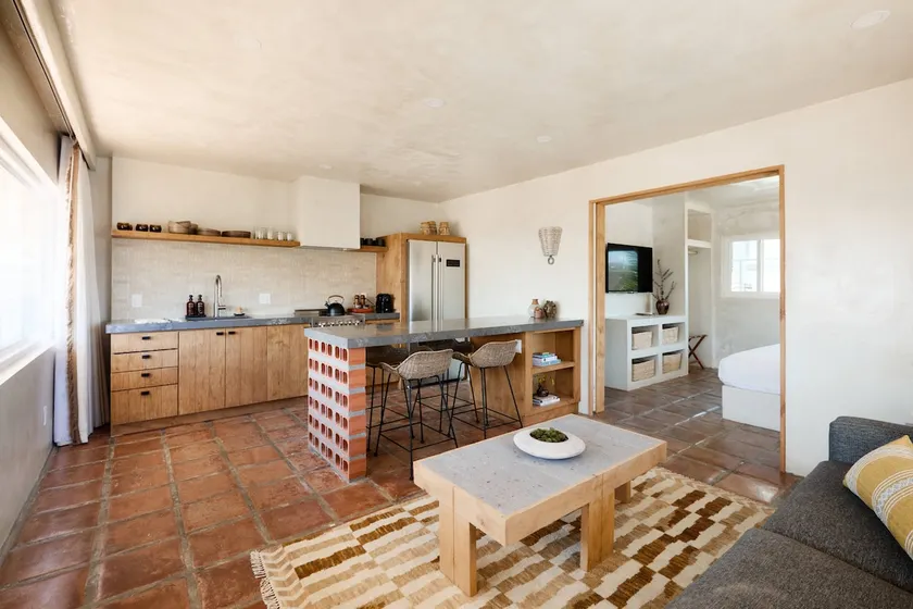 Baja inspired beachfront bungalow - Image 1