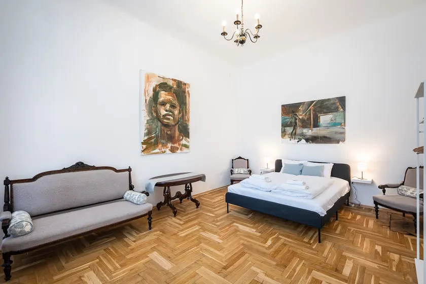 Cedar Hollow Apartment - Image 1