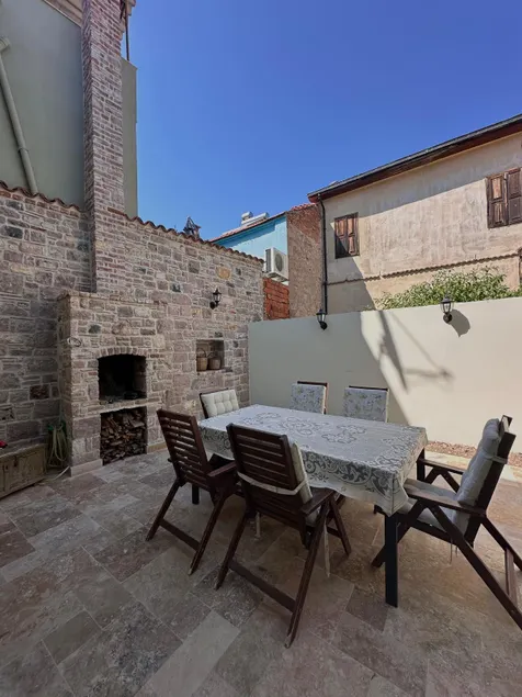 Badri Guest House - Image 1