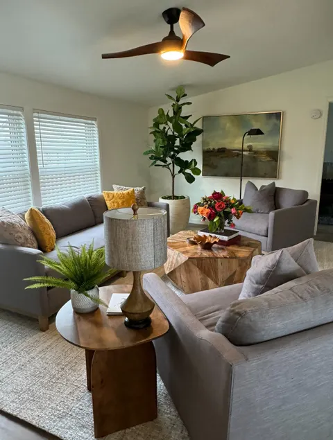 Spacious 3BR Home | Fenced Yard | BBQ | Fast WiFi - Image 1