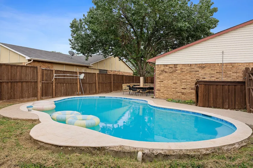 Pool Retreat Near Grandscape | Game Room & BBQ - Image 1