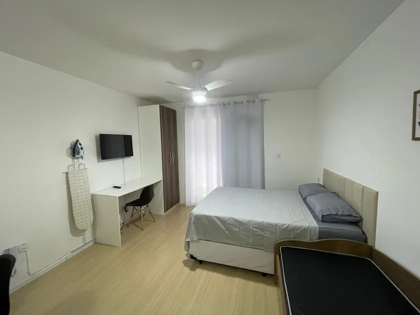 Studio 17 - Students' Square - Image 1