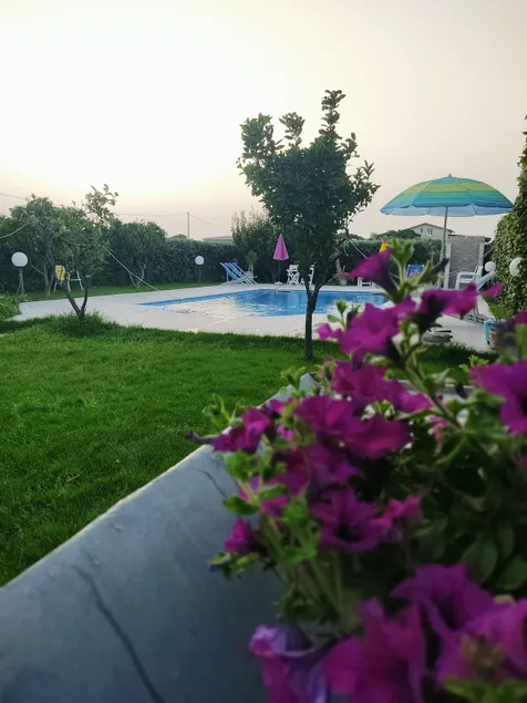 Blaue Pools entspannen sich im Casa Adele - Image 1