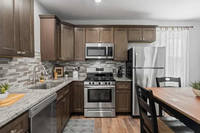 The Deluxe-Suite at The North End|APT*Ldry ”P” D.W - Image 1