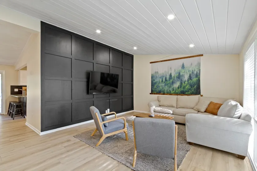 Convenient Location | Great Backyard | King Beds - Image 1