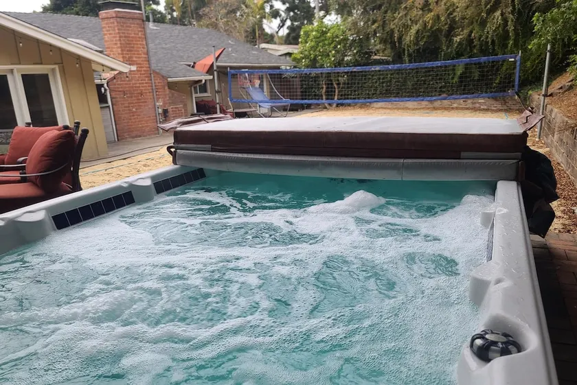 Westside Retreat w Yard, Grill, Hot Tub, Near Sofi Stadium, LAX, and the Beach - Image 1