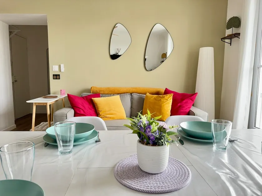T4 Les Aubes 71 m2/Parking/Balcony/Two Bathrooms/Wi-Fi - Image 1