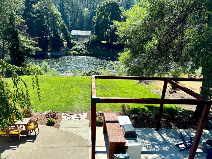 Peaceful Rogue River Getaway - Image 1