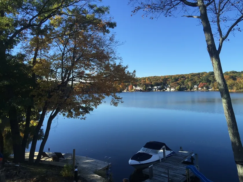 Lake House near Boston 1 - Image 1
