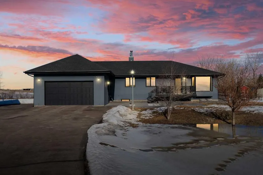 Peaceful prairie getaway close to Calgary - Image 1