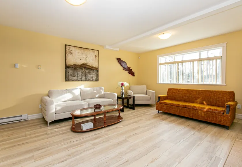 2 BR Spacious Ground Level Suite - Image 1