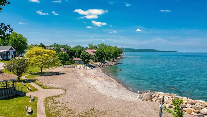 Family friendly summer getaway, short walk 2 beach - Image 1