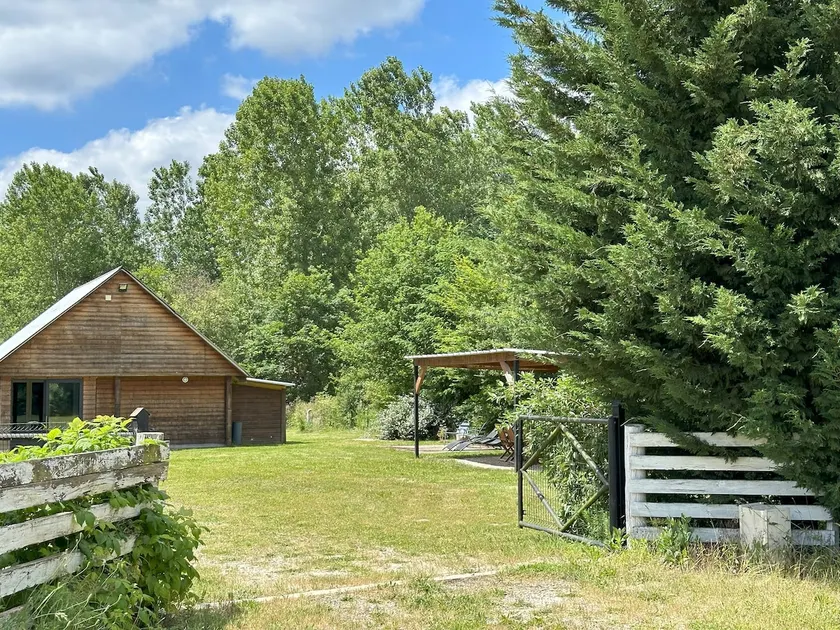 Chalet between nature, forest and the prestige of Chambord - Image 1