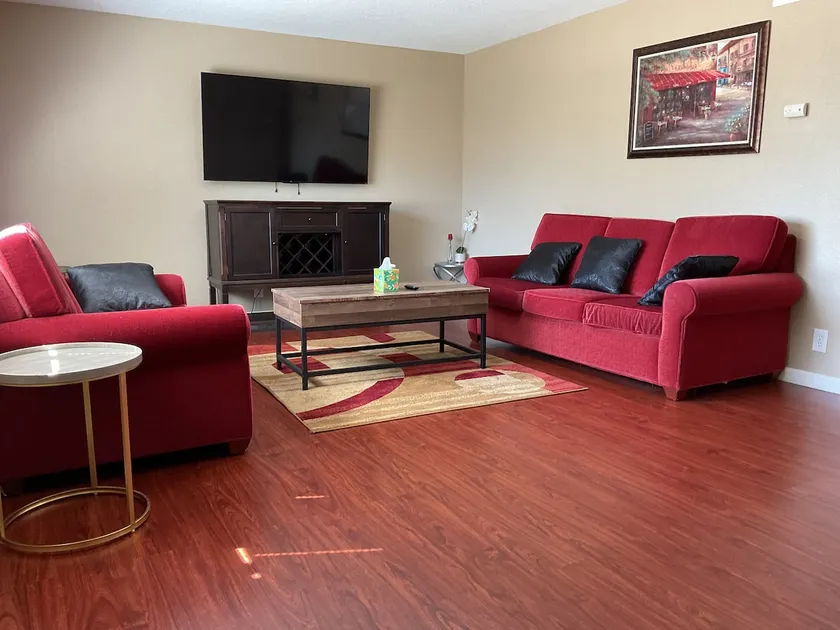 Comfortable 3BR/2BA Home • Quiet Neighborhood - Image 1
