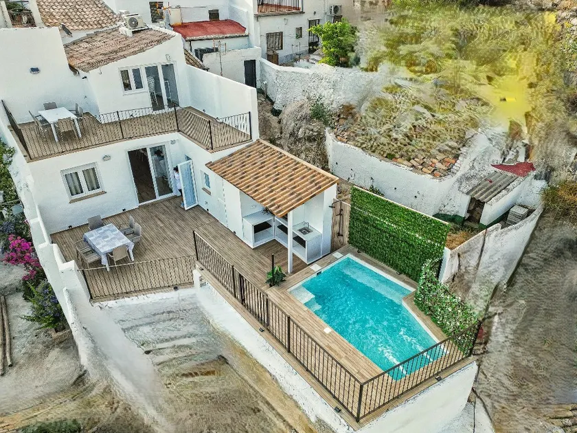 'El Paraiso de la Villa' by Turismodecalidad - Image 1