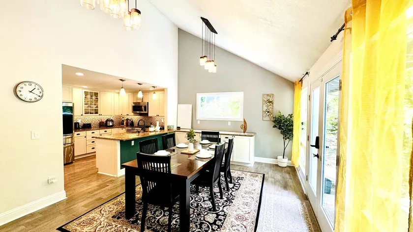 Serene & Private Wooded Retreat in Woodinville - Image 1