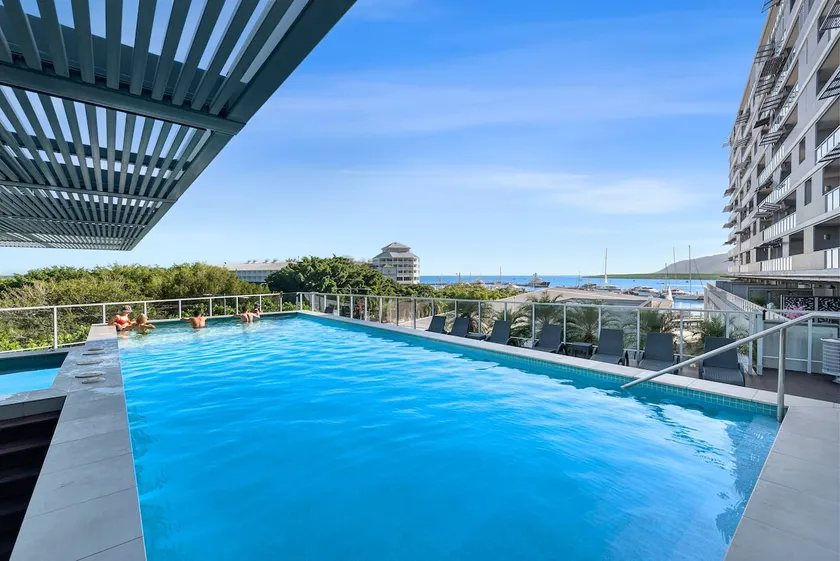 Aqua Vista at Harbour Lights—Waterfront Serenity - Image 1