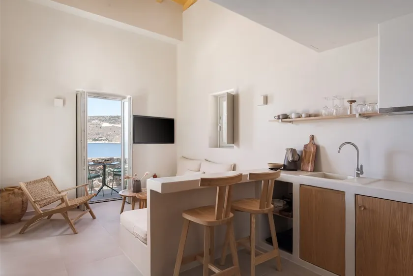 Deluxe Superior Duplex Suite by Yerma SuitesLimeni - Image 1