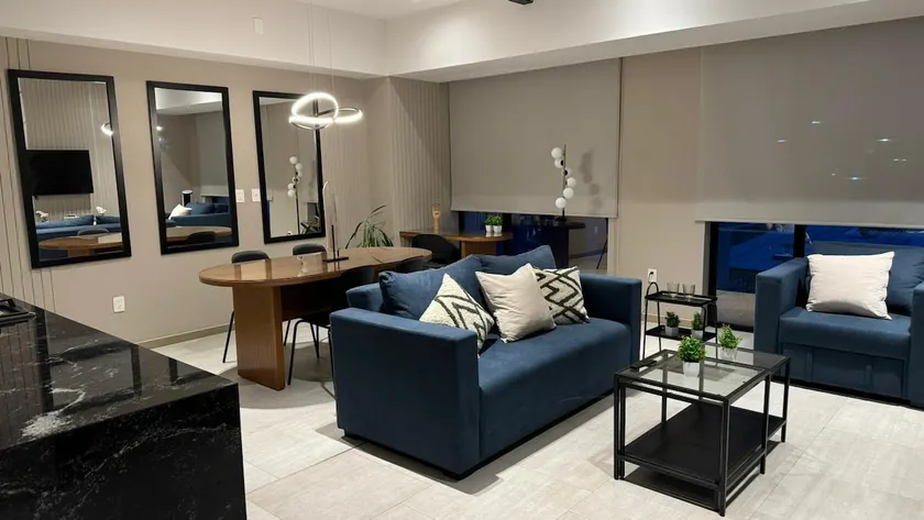 Luxurious Spacious Suite for up to 4 people - Image 1