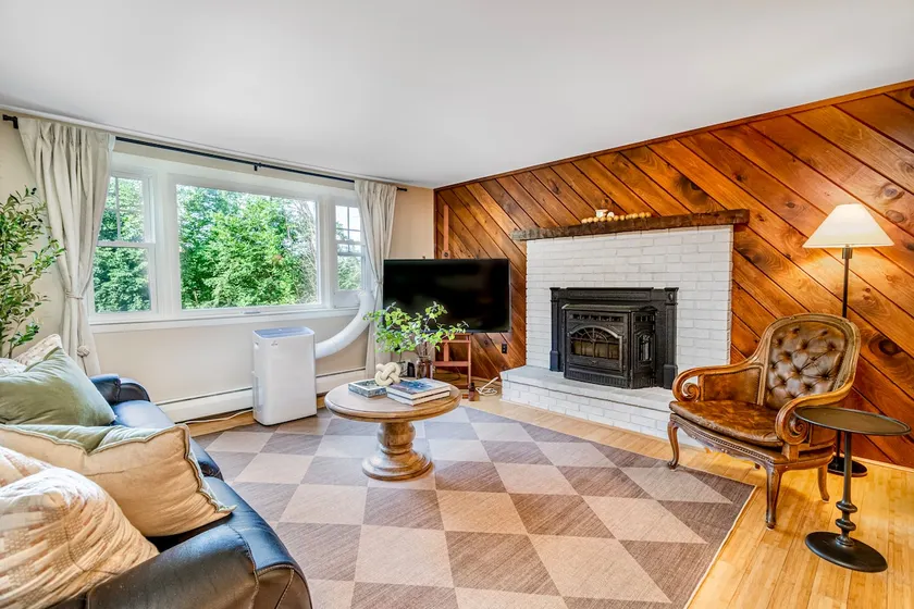 King Bed| FirePit| Dog Friendly|10 Min to Town - Image 1