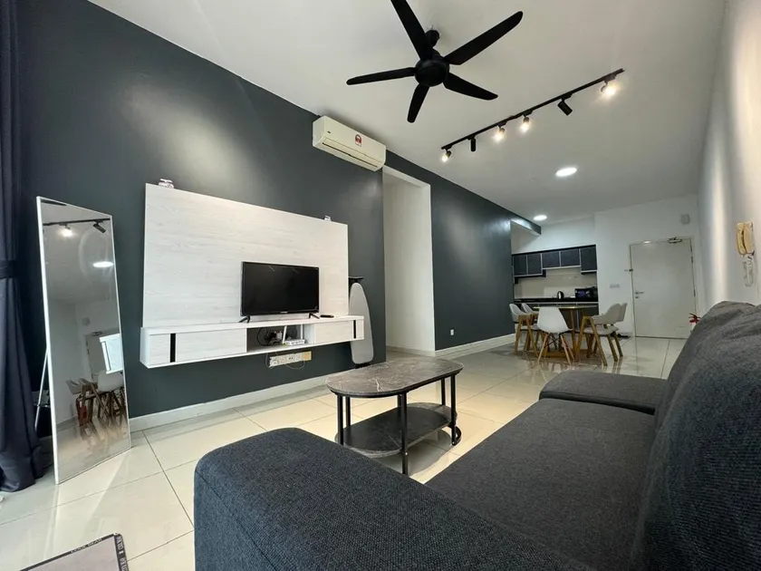 Savanna Southville City/Internet/Smart TV - Image 1