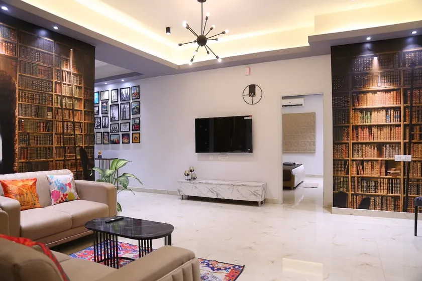 Veetil -3BHK A/C, Kukatpally, Hyderabad - Image 1