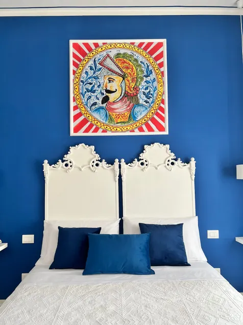 Tirreno Holiday Home - Image 1