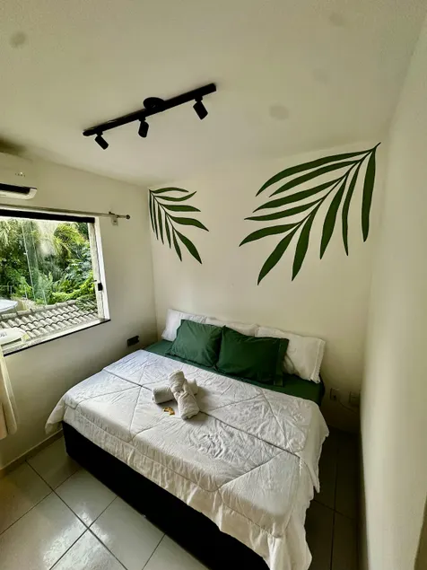 Studio with Garage |5 min from Airport - Image 1