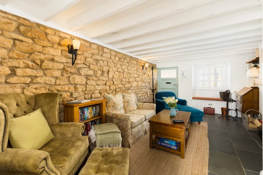 Beautiful Little Cottage in Moreton-in-Marsh - Image 1