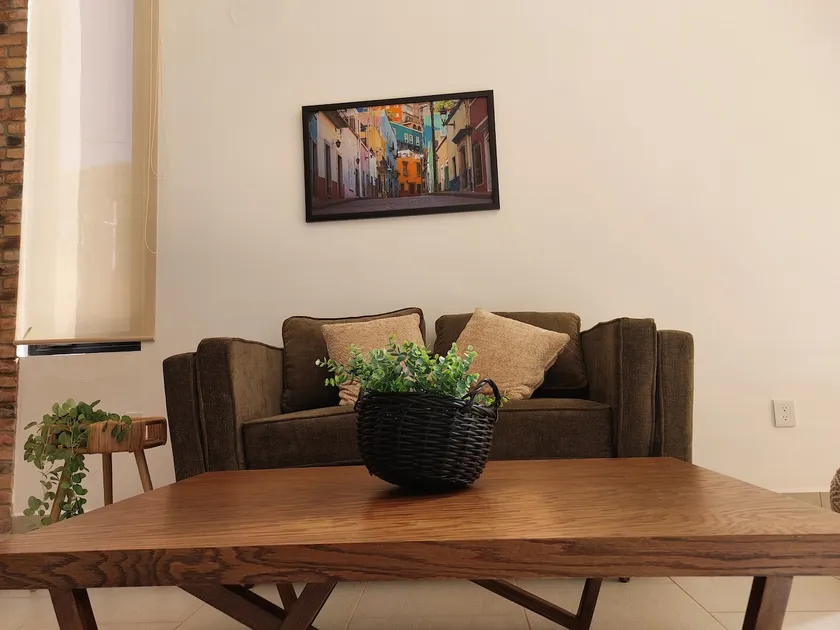 Beautiful View Apartment B with Garage - Image 1