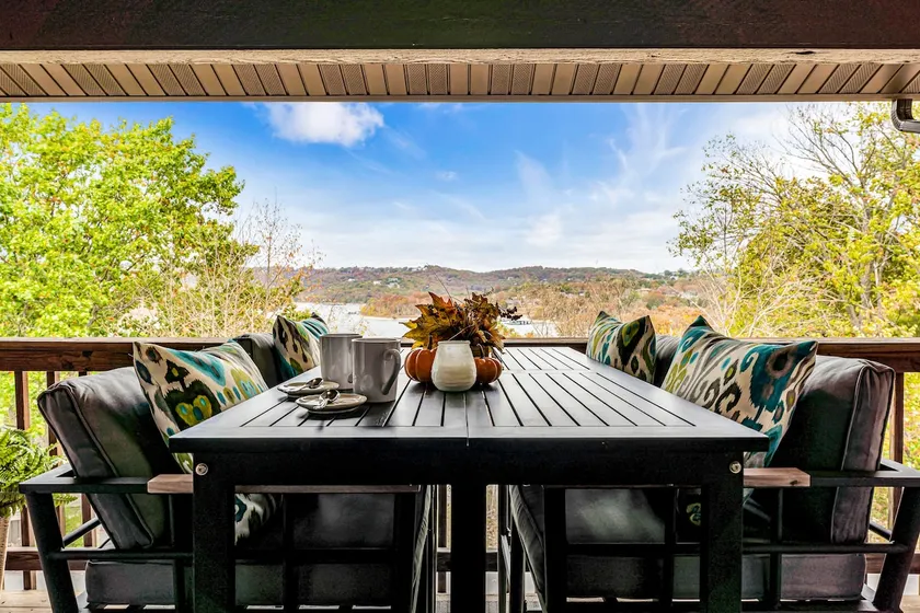 Renovated Condo, Table Rock Lake - Image 1