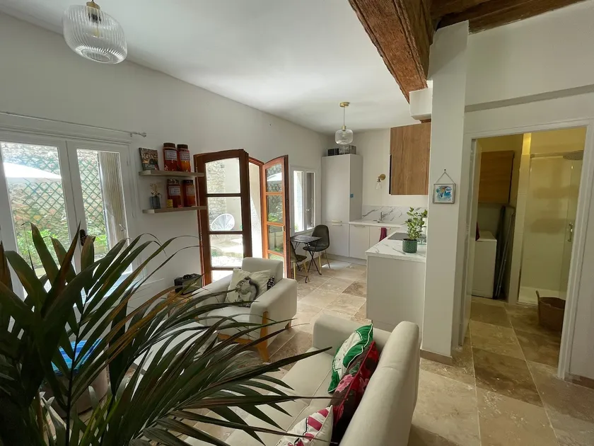 Cozy ground floor in the city center with inner courtyard - Image 1
