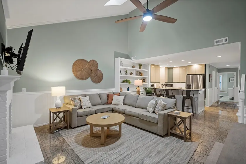 Lions Gate Coastal Retreat near Wrightsville Beach - Image 1