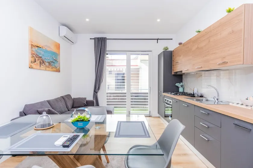 Bright and cozy house • Naples 10 min - Image 1