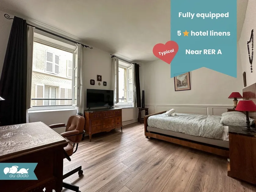 Typical fully-equipped studio – Near RER A train station - Image 1
