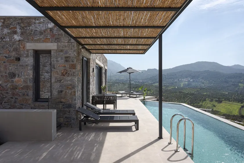 Neromai Cave Luxury Villas - Image 1