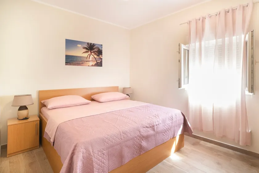 A secluded relaxing apartment - Image 1