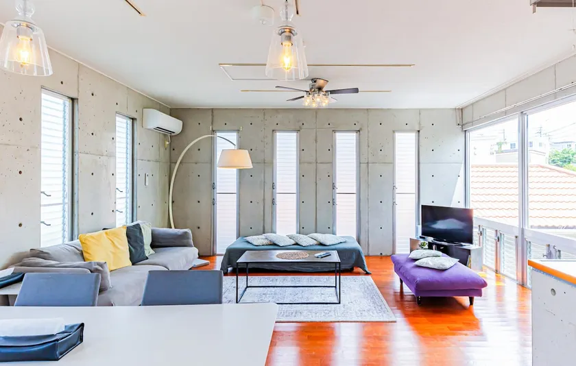Luxurious Japanese and Western eclectic 1 private house/Western-style room on 1st floor/Japanese-style room on 2nd floor - Image 1