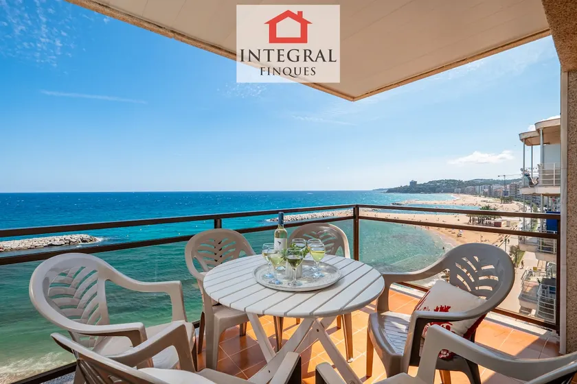 Apartament Made in Costa Brava - Image 1