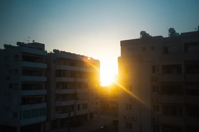 Maestro Sunrise View - Image 1